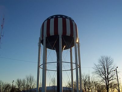 What is the name of the local landmark water tower in Bowling Green?