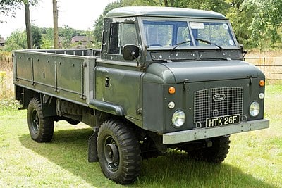 Which Land Rover model was introduced in 1970 as an upmarket vehicle?