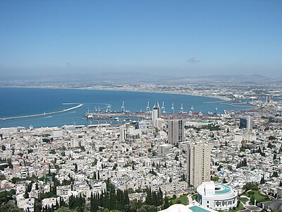 Which mountain is Haifa built on?