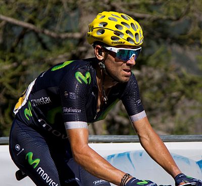 In which year did Alejandro Valverde win the Vuelta a España?