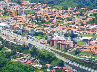 What is the population of Mérida's metropolitan area?
