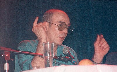 At what age did Hunter S. Thompson die?