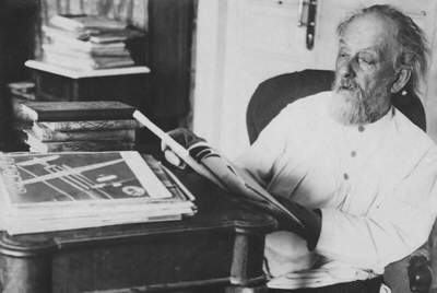 Where did Tsiolkovsky spend most of his life?