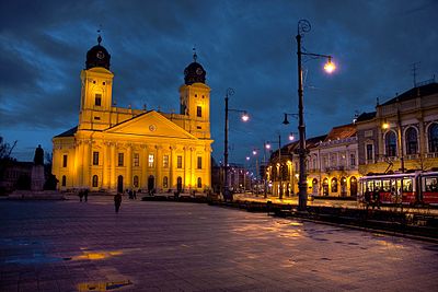 In which county is Debrecen the seat?