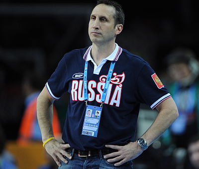 Which injury ended David Blatt's playing career?