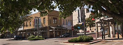 In 2010 the population of Dodge City, was 27,340.[br] Can you guess what the population was in 2020?