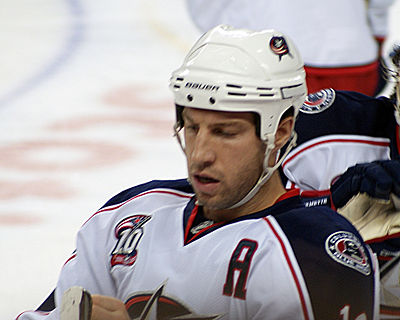 Who was the first Columbus Blue Jackets player to be inducted into the Hockey Hall of Fame?