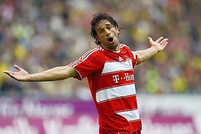 How many seasons did Luca Toni spend with Bayern Munich?