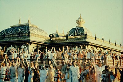 Which city in the USA did Prabhupada first arrive in?