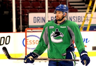 Ryan Kesler was an honorable mention for which team?
