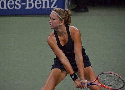 What is Karolína Muchová's career-high singles ranking?
