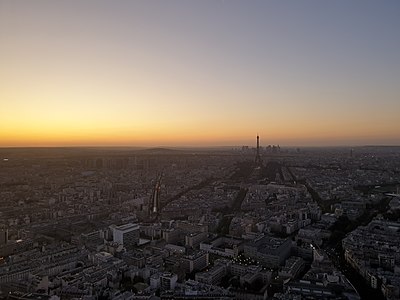 What is the female population of Paris? [br] (information updated in 2017)