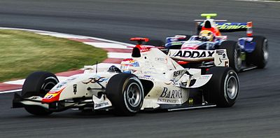 Which former Formula One driver is associated with Campos Racing?