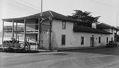 What was raised over the Customs House in Monterey in 1846?