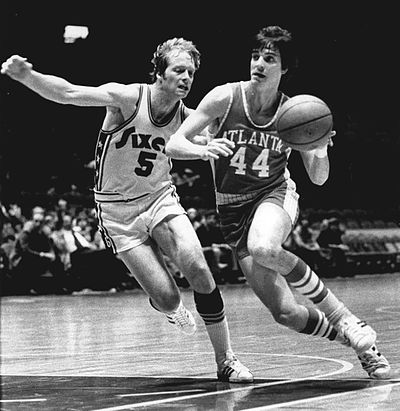Could Pete Maravich play varsity as a freshman under NCAA rules?