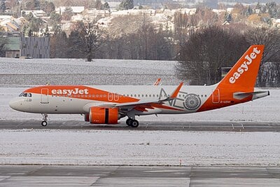 How many routes does EasyJet operate?
