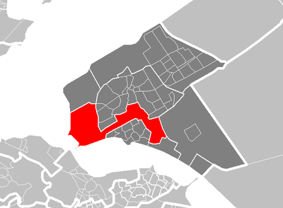 How many official districts does Almere have?