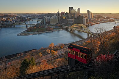 What is the female population of Pittsburgh? [br] (information updated in 2000)