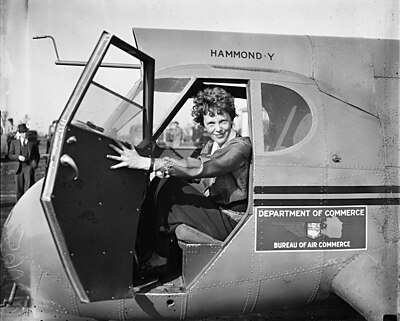 What does Amelia Earhart look like?
