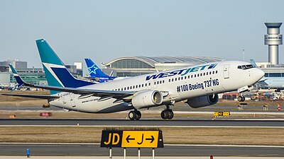 What type of aircraft does WestJet Encore operate?