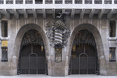 When did Antoni Gaudí die?