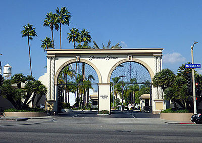 Which of the organization has Paramount Pictures been a member of?