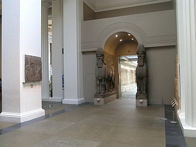 How many museums worldwide hold artifacts from Nimrud?