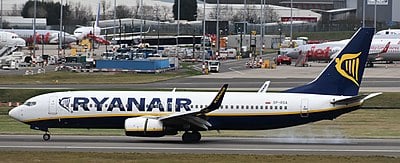 Who is Ryanair's chairperson ?