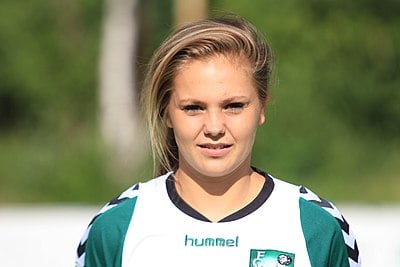 For which French club does Lieke Martens play?