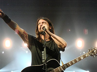 What instrument did Dave Grohl primarily play in Nirvana?