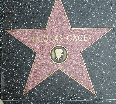 Which nation is Nicolas Cage a citizen of?