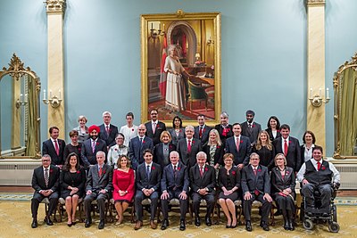 What is the height of Justin Trudeau?