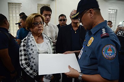 What political position did de Lima hold from 2010 to 2015?