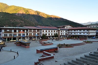Which airport serves Thimphu?