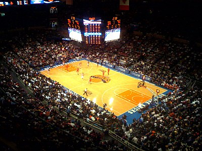 What do they call the stadium where New York Knicks play their home games?