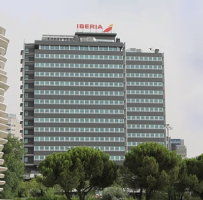 What is the main hub of Iberia?