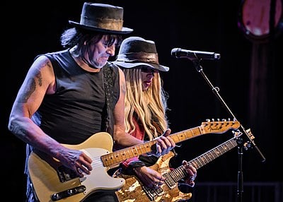 What instrument is Richie Sambora best known for playing?