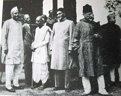 Who was Azad closest to in the Congress?