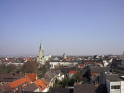 Which university is located in Paderborn?