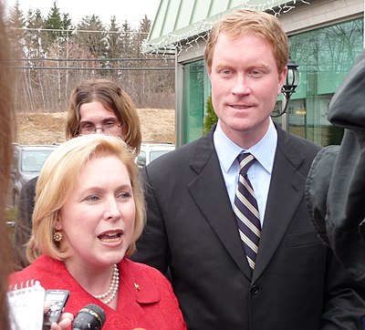 Gillibrand ran for the Democratic nomination for president in what year?