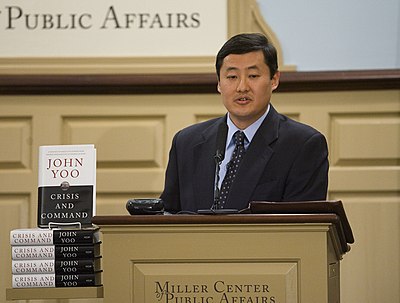 Which memo did John Yoo author during the War on Terror?