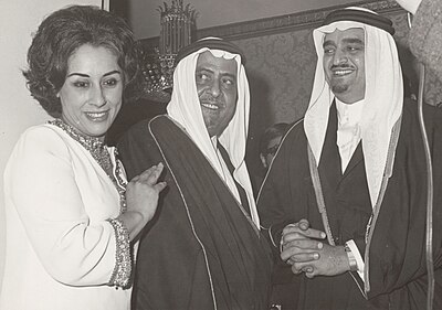 Fahd was viewed as a de facto leader during whose reign?