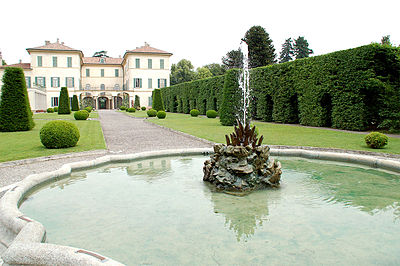 What is the name of the famous park in Varese?