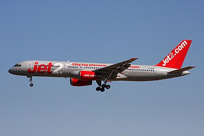 What type of aircraft makes up the majority of Jet2.com's fleet?