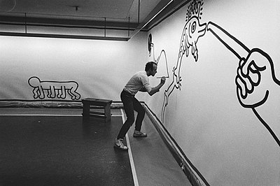 What did Haring's art often portray towards the end?
