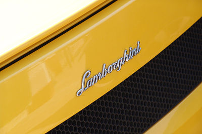 Where is Lamborghini Trattori headquartered?