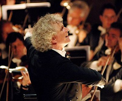 Does Simon Rattle hold a German citizenship?