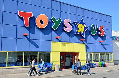 In which year did Toys "R" Us file for bankruptcy?