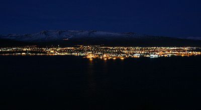 What is the name of the art museum in Akureyri?