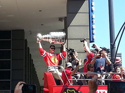What is Jonathan Toews' middle name?